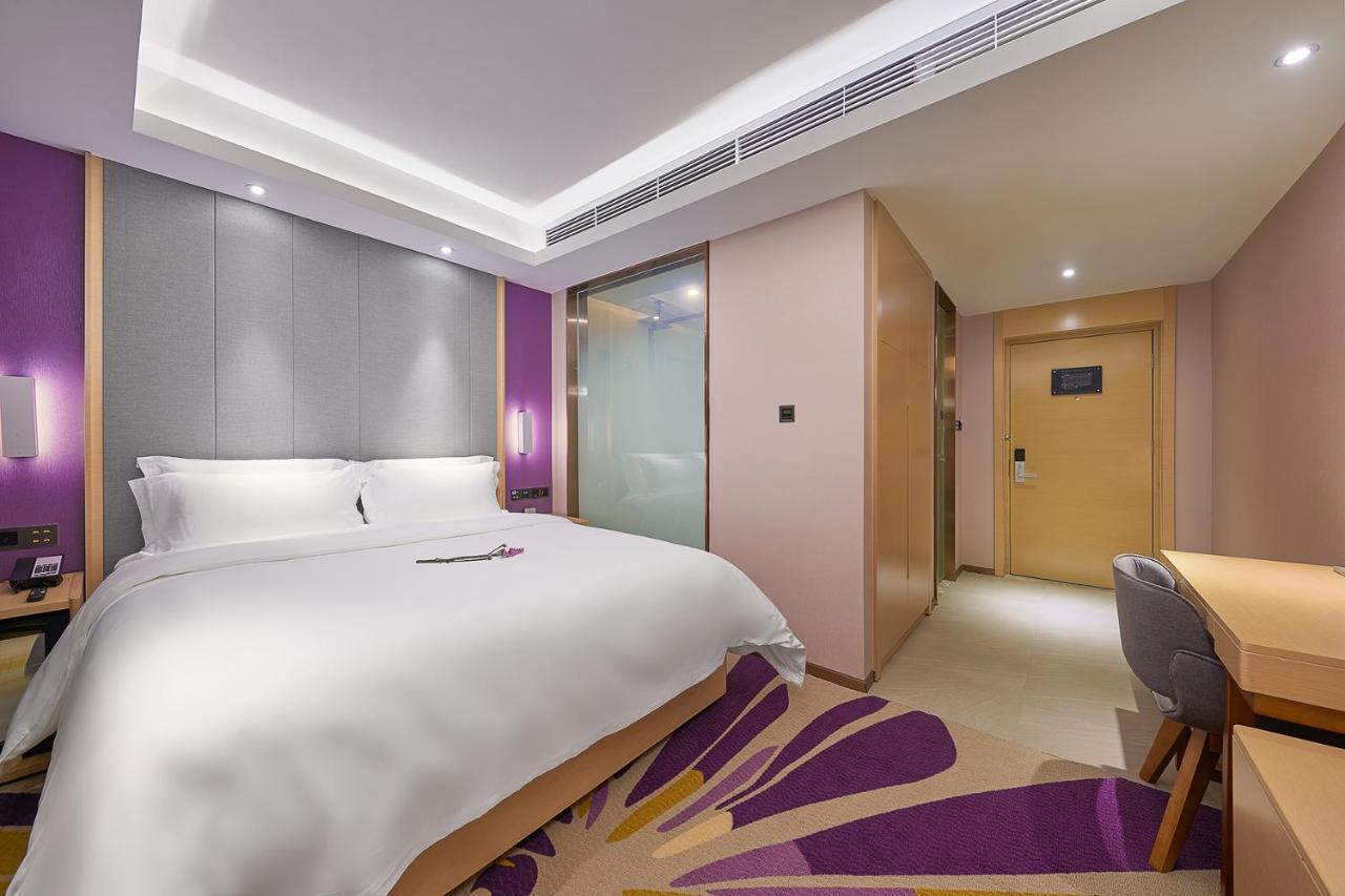 Echarm International Hotel Guangzhou Baiyun International Airport Huadu Plaza Branch - Free Deliver Service To Guangzhou Baiyun International Airport & Free Deliver Service To Canton Fair Complex During Canton Fair Period المظهر الخارجي الصورة